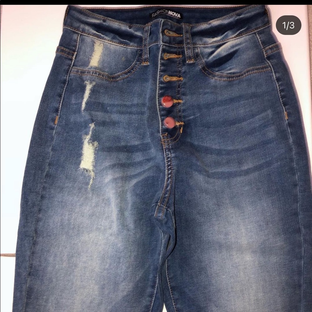 Highwaisted medium blue skinny denim